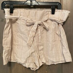 Boutique paper bag shorts